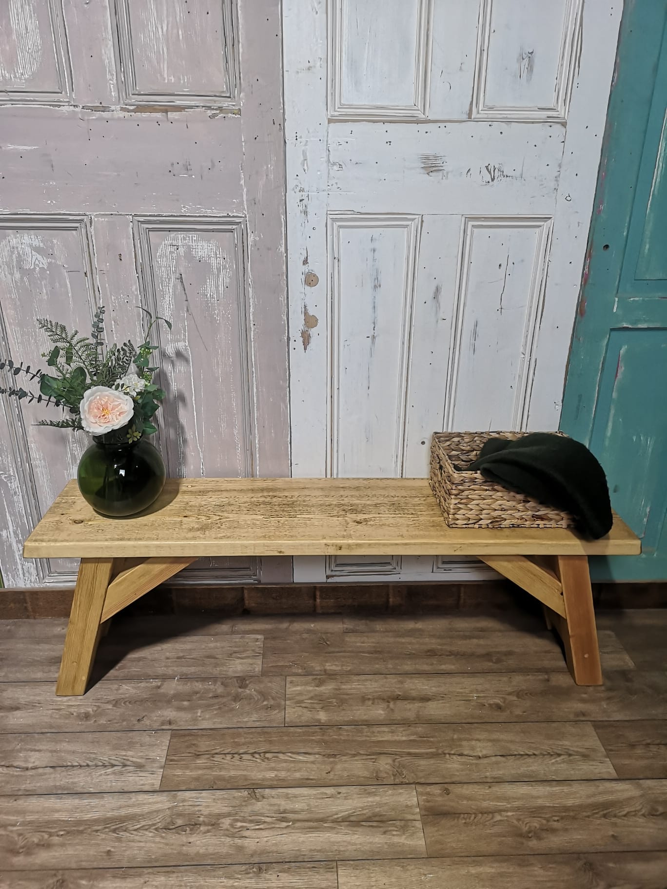 Brentwood Bench in Light Oak