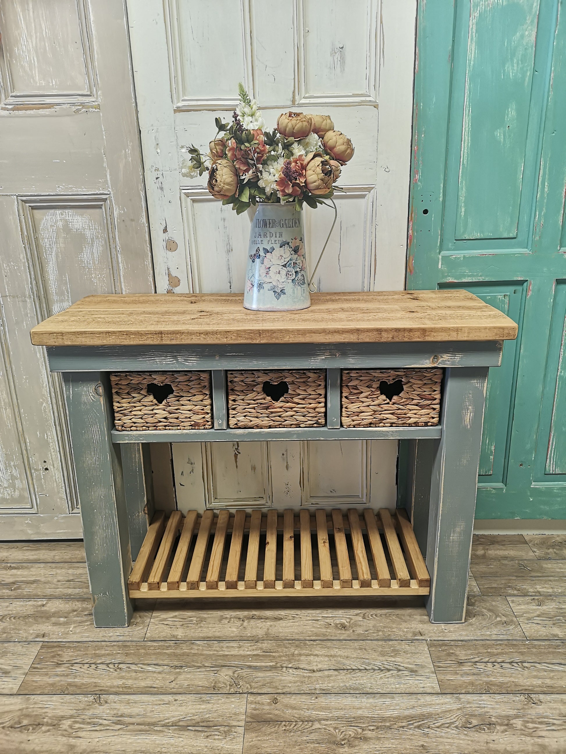 3 Basket - Medium Oak & Battlement Grey Shab with Ladder
