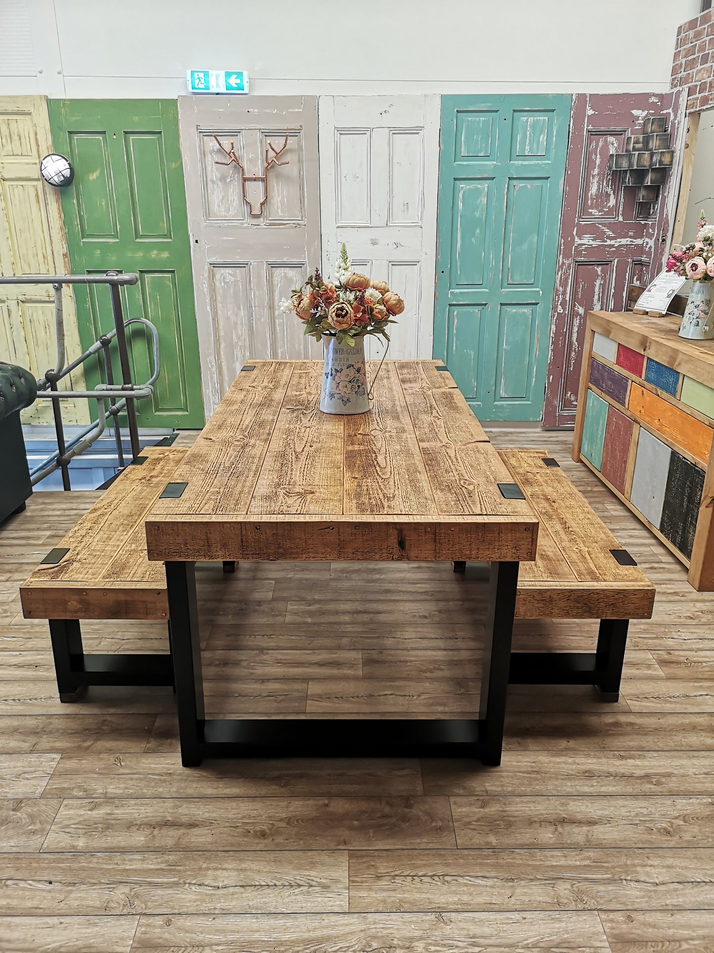 The Holland Dining table
