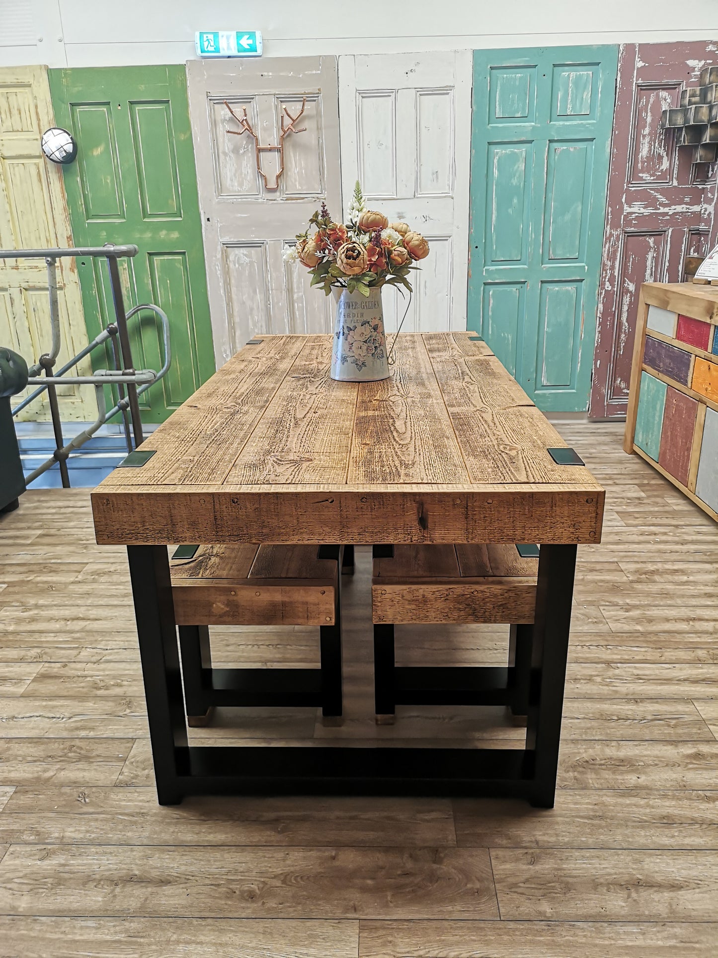 The Holland Dining table
