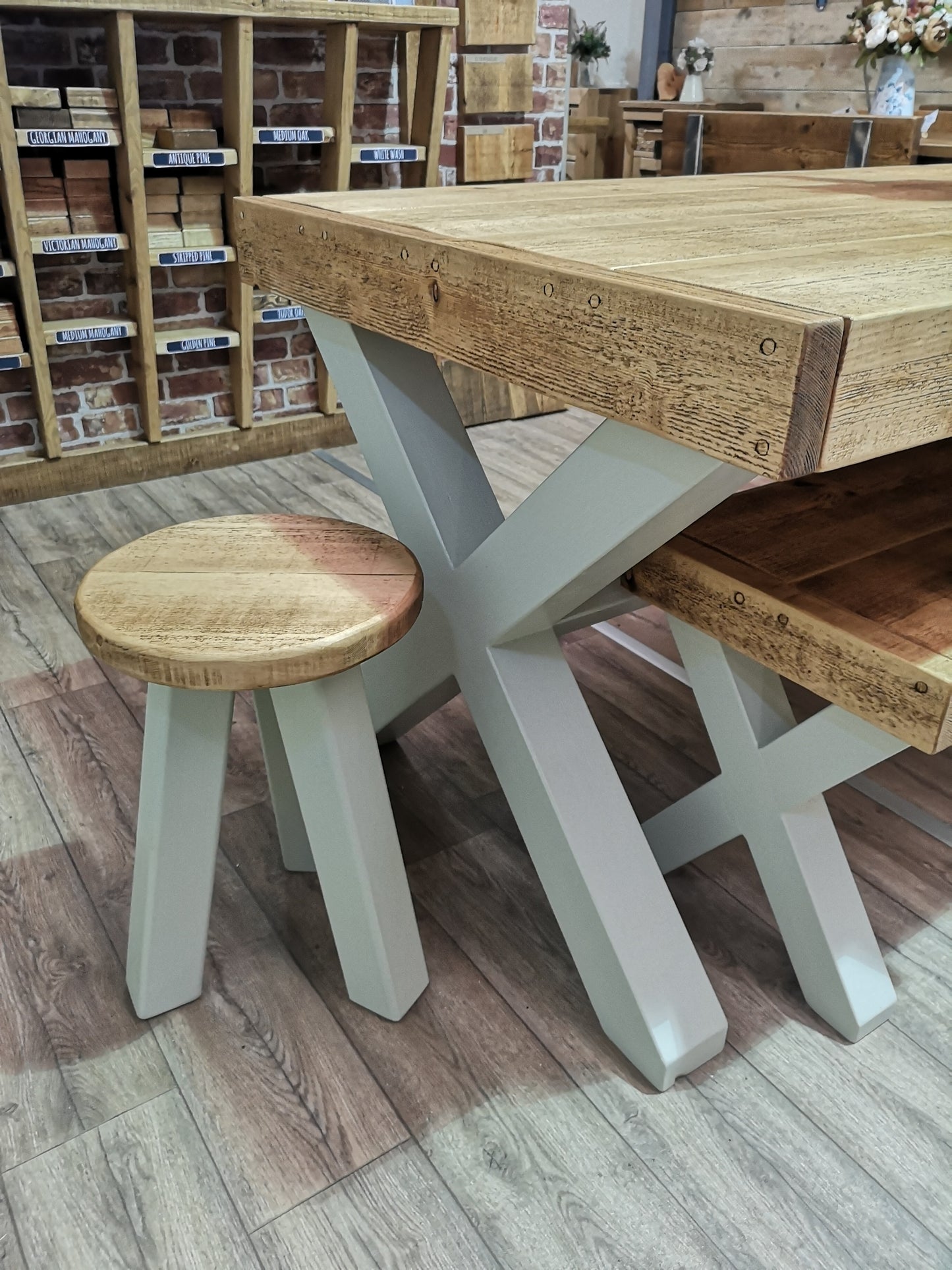 Tri-Stool