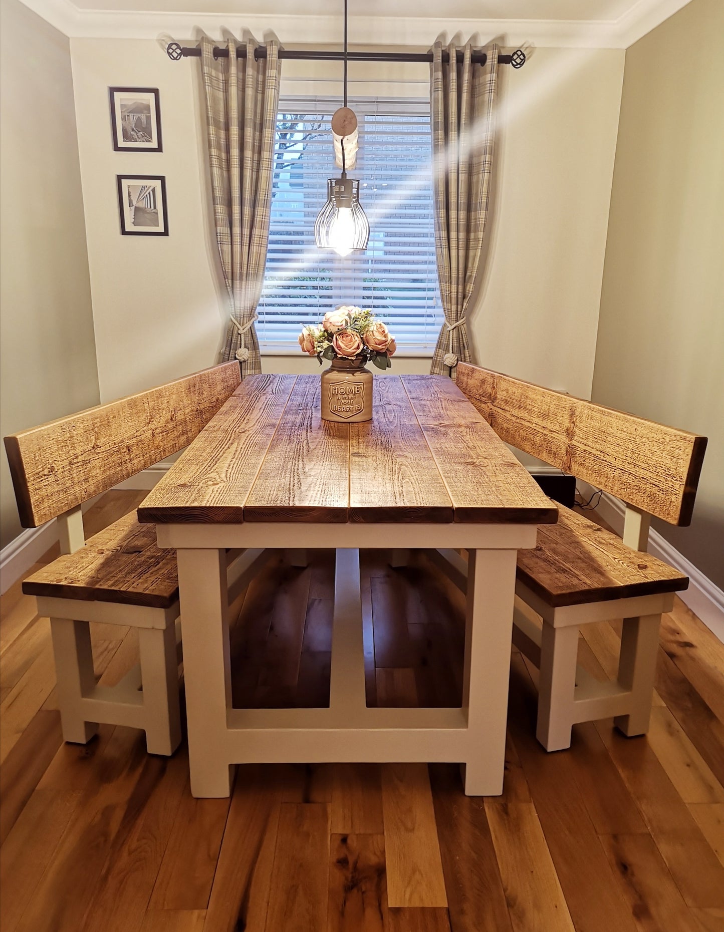 Medium Oak & Pale Mortlake in Solid Finish