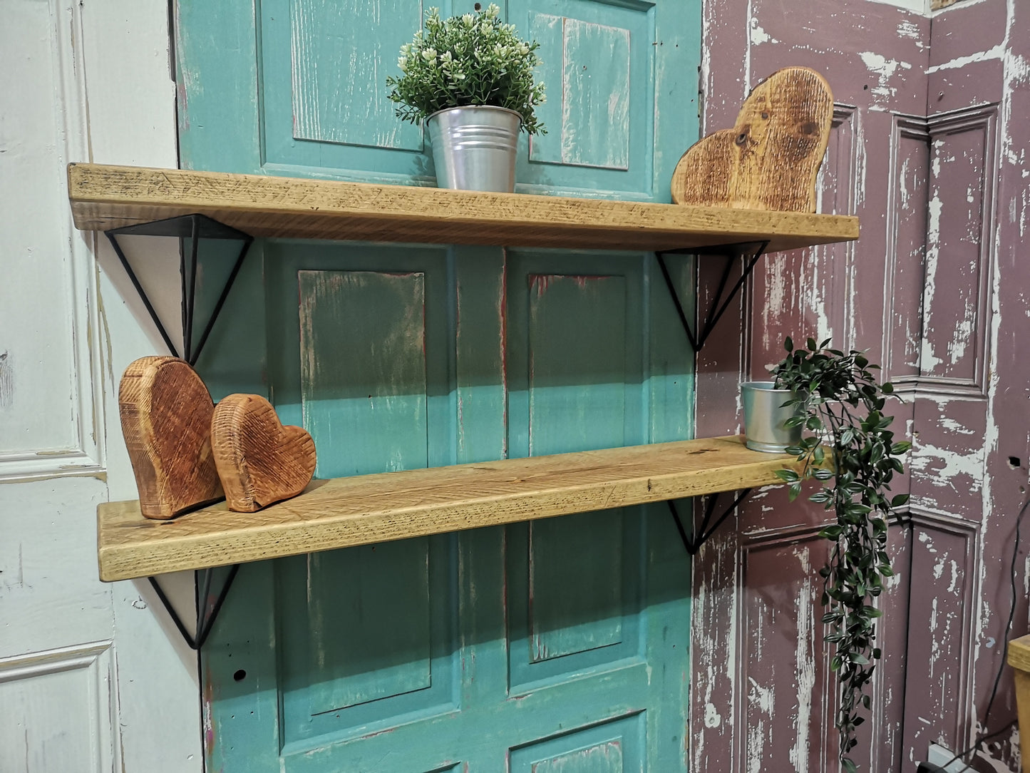 Hairpin Shelf in Medium Oak