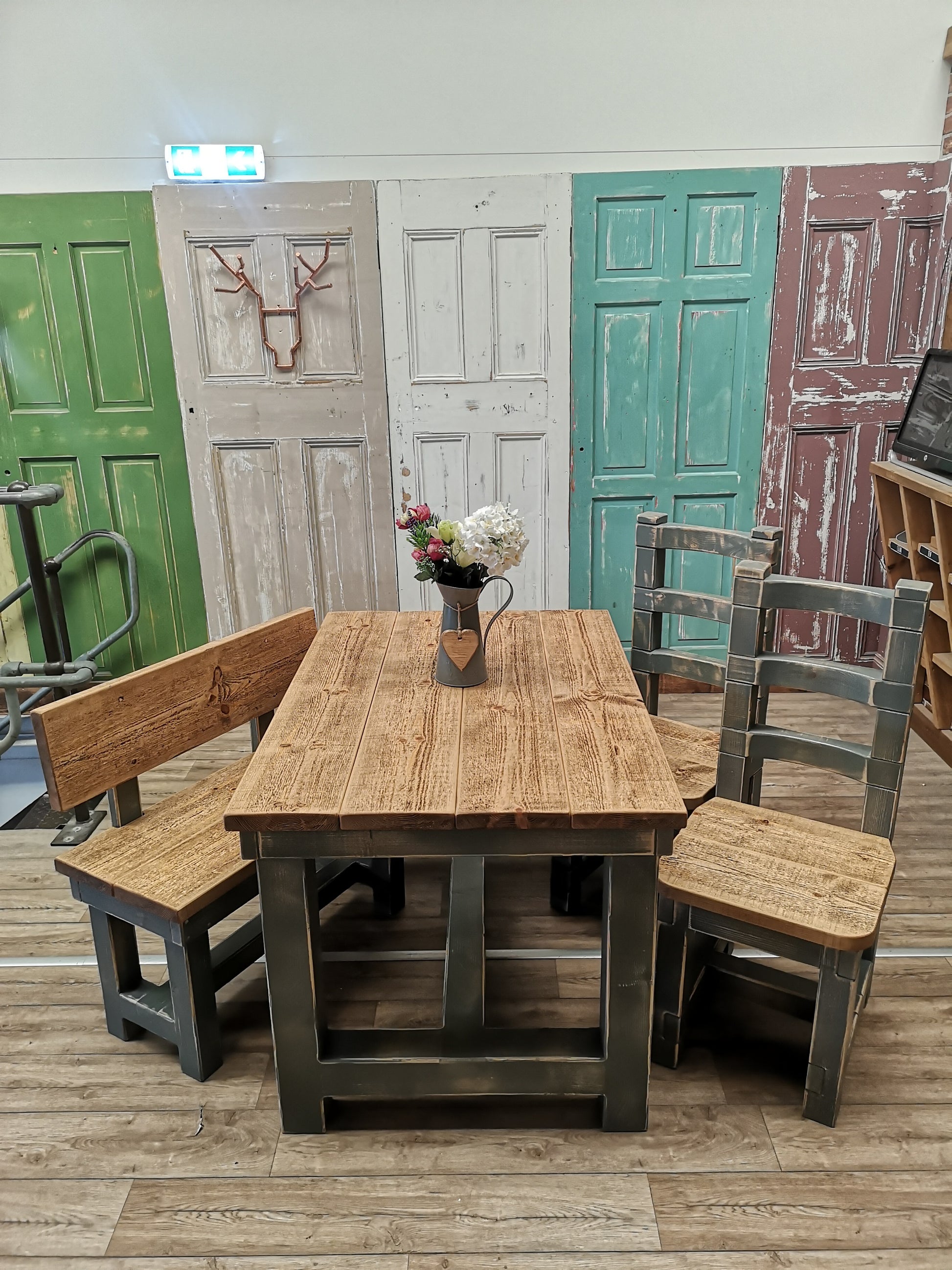 Medium Oak & Gotham City in Shab Finish