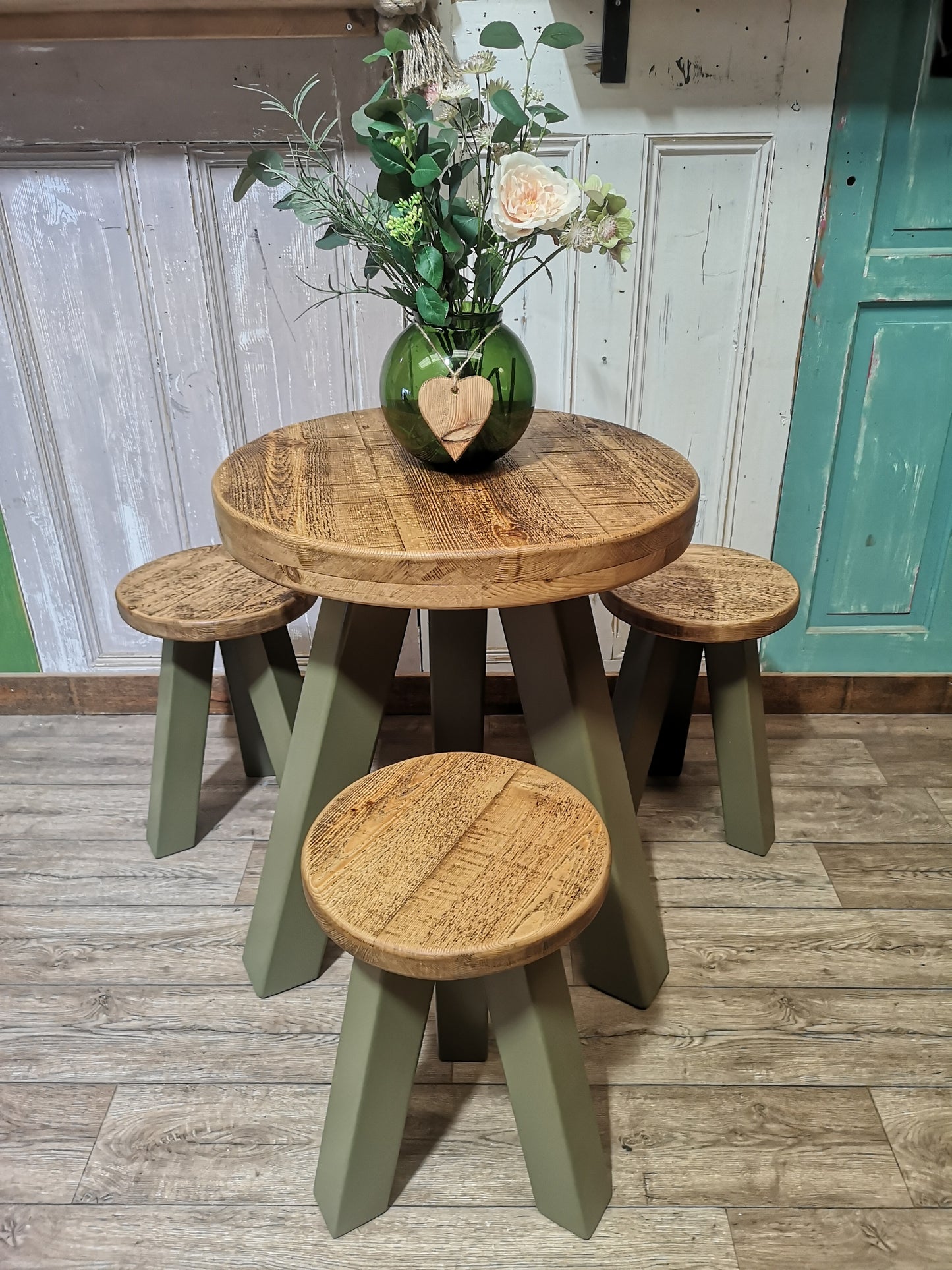 Medium Oak & Kharki Green