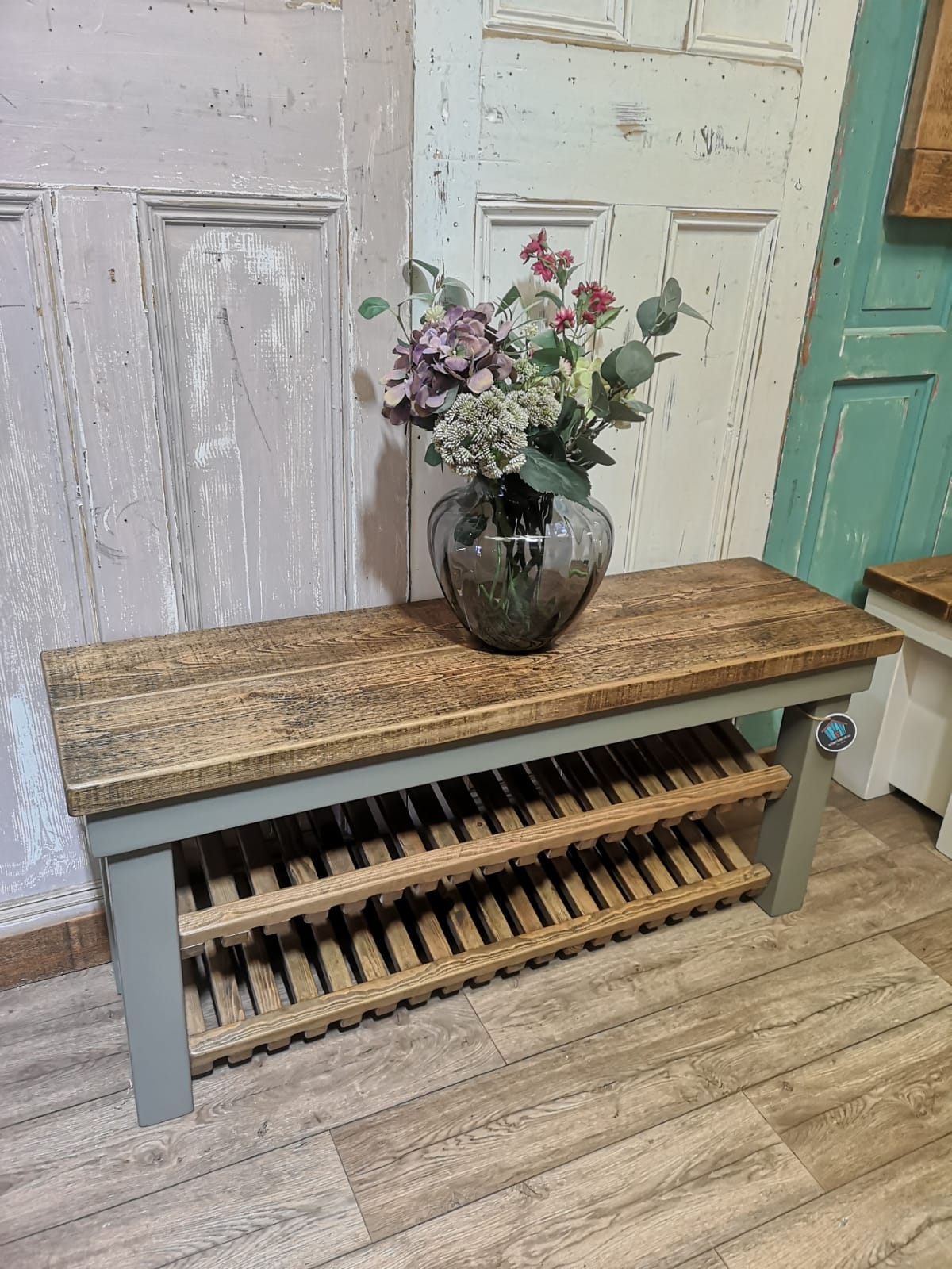 Jacobean & Amy's Green Solid