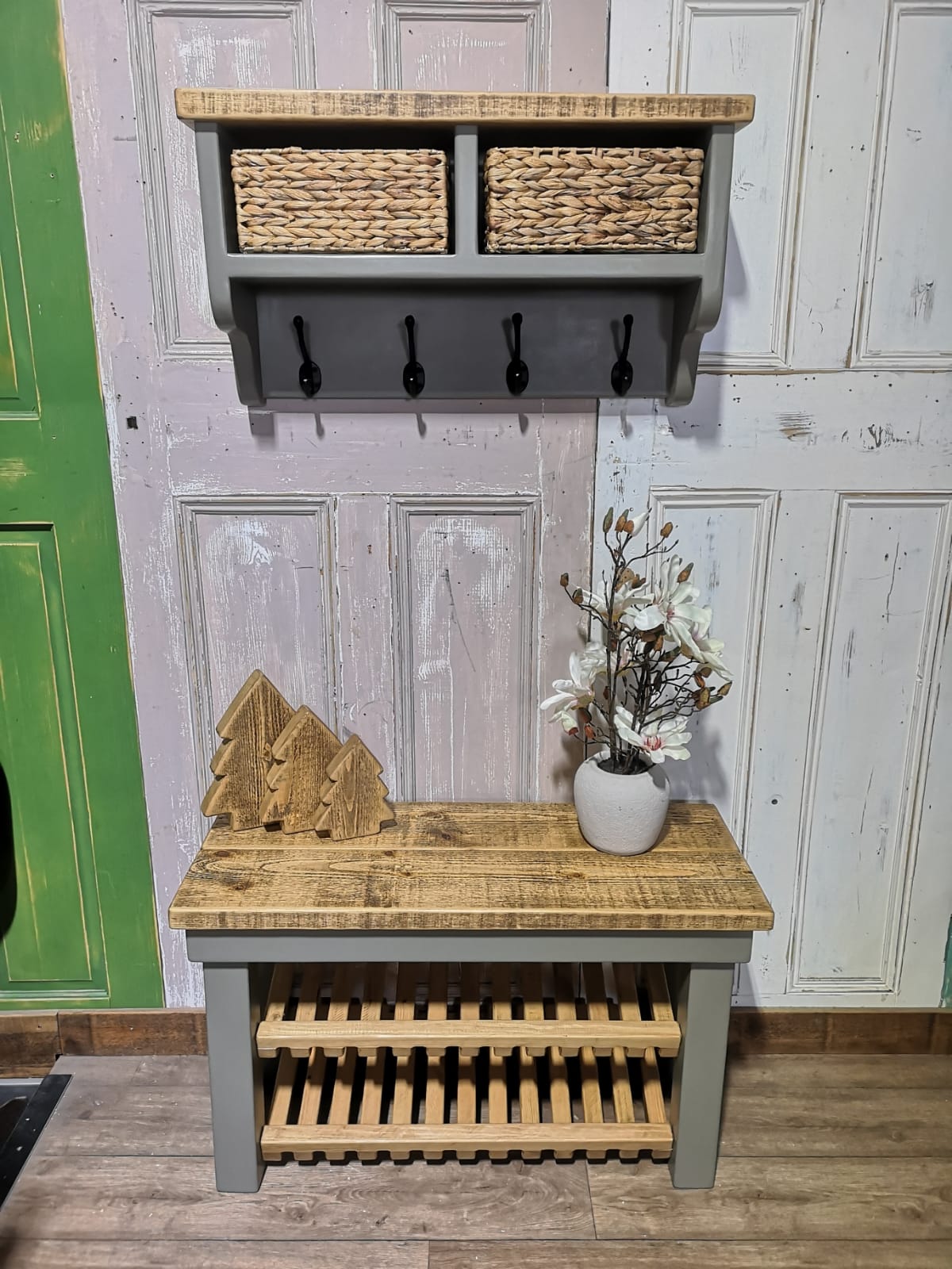 Jacobean & Amy's Green Solid