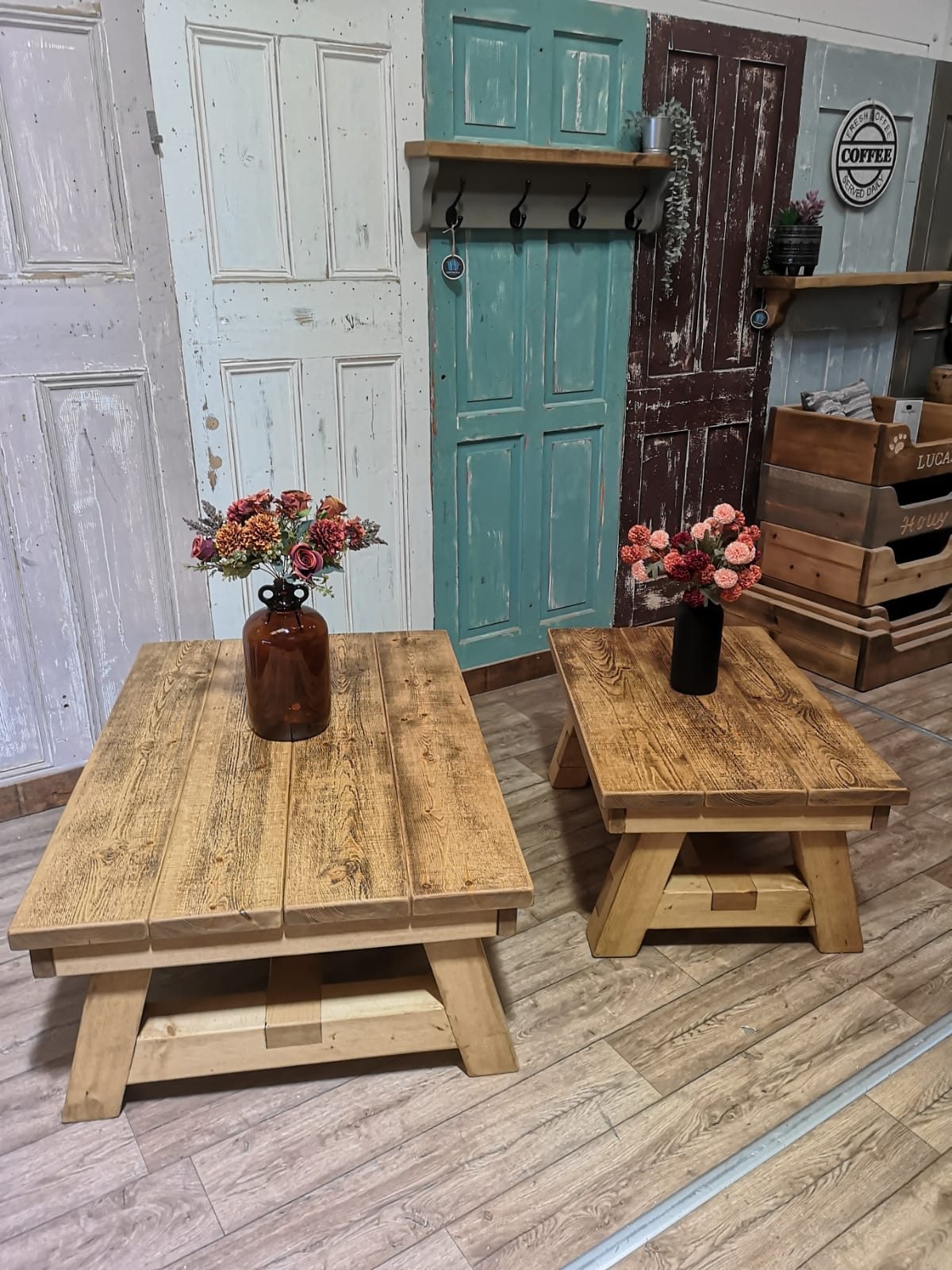 Large & Medium Size in Medium Oak