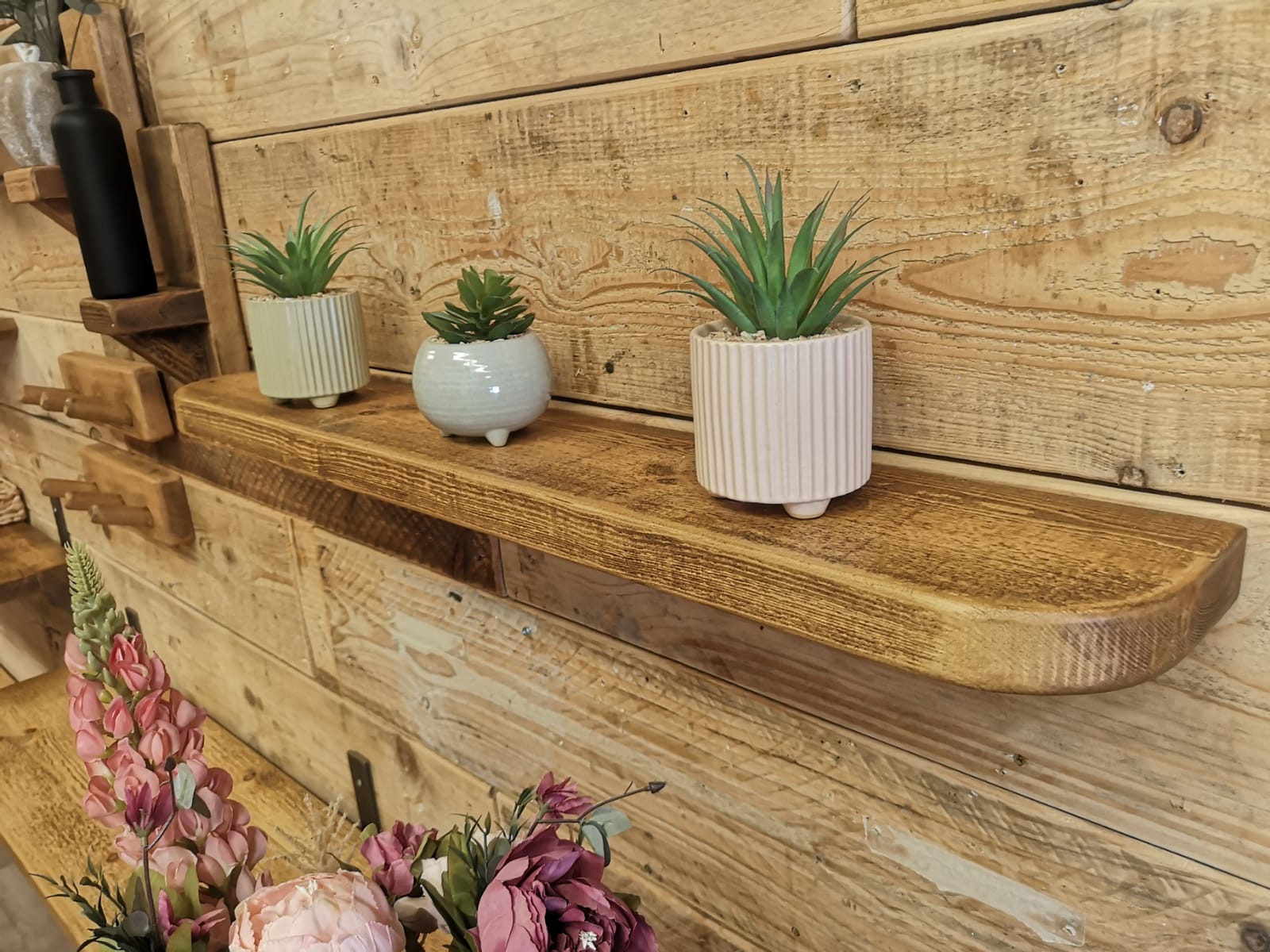 Medium Oak with Curved Edges