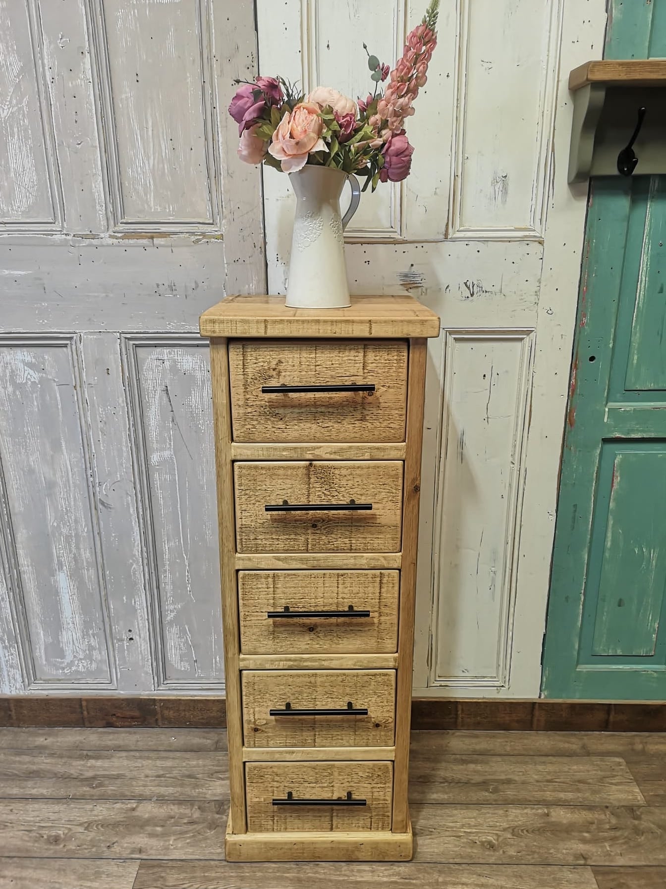 OUTLET - Country Cottage Tall Boy