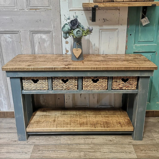 Georgian Mahogany & Gotham City Shab